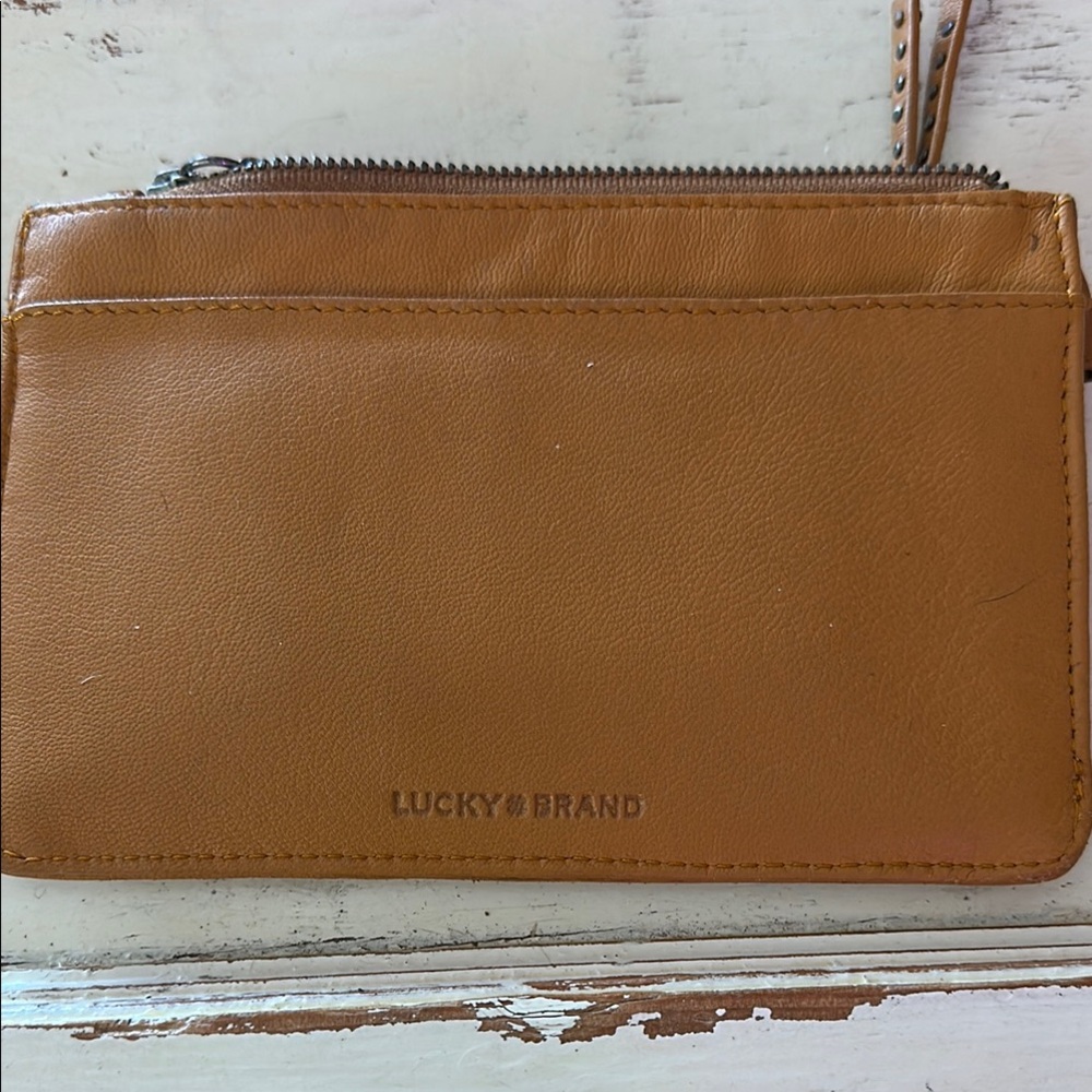Lucky Brand Brown Leather Zip Wallet